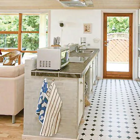 Lovely In With Kitchen * Dannemare
